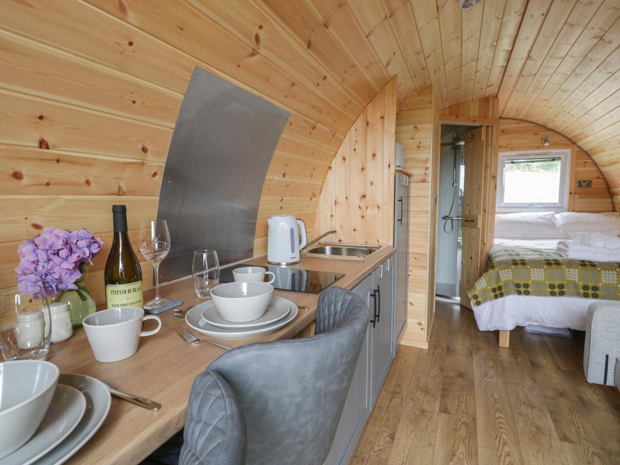 Dysynni Pod Villa Tywyn Exteriör bild